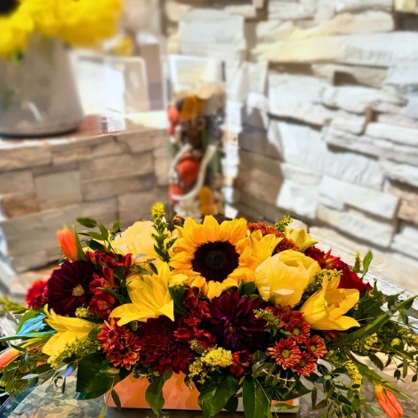 Give Thanks Centerpiece - Designers Choice