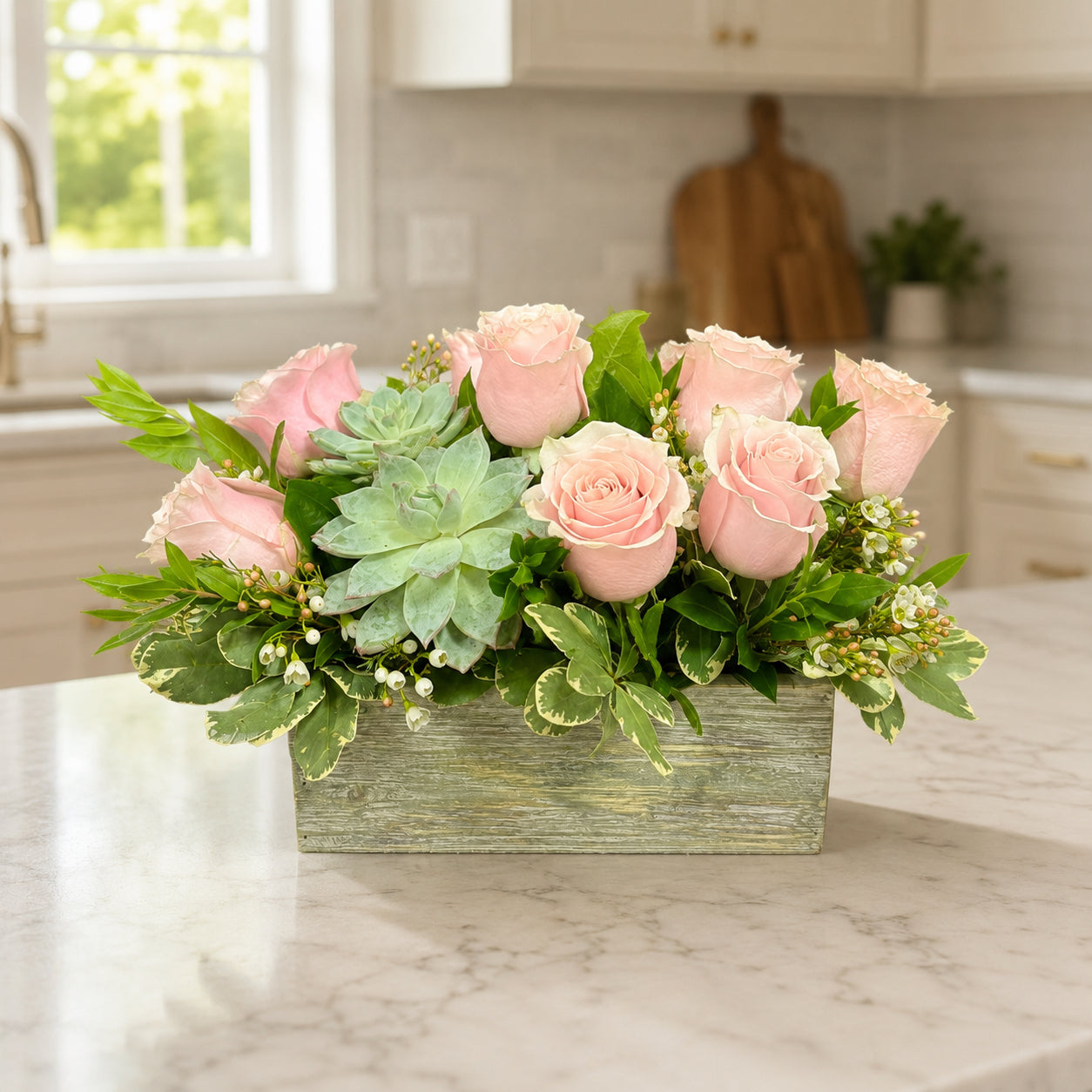 Roses Delivery | Send Rose Bouquets - Tiger Lily Floral