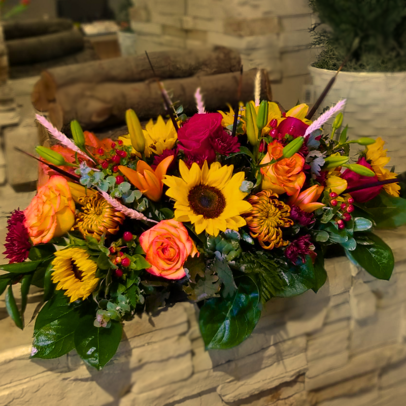 Give Thanks - Desigers Choice - Long Centerpiece