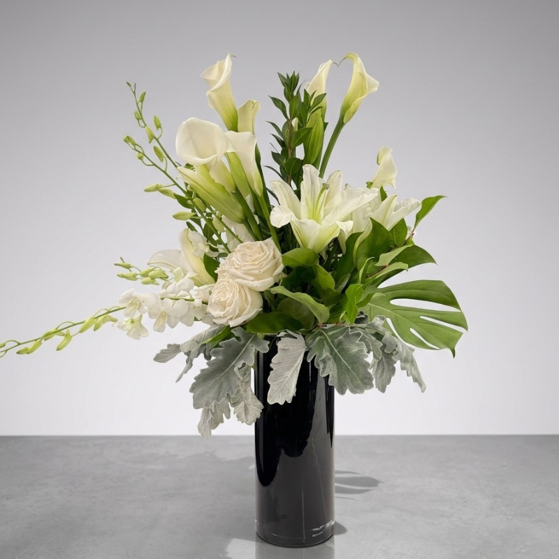 Fresh flower arrangement designed by Tiger Lily Flowers & Gifts in Las Vegas