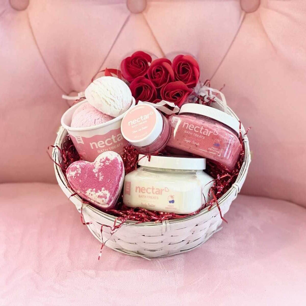 Strawberries & Cream Gift Basket